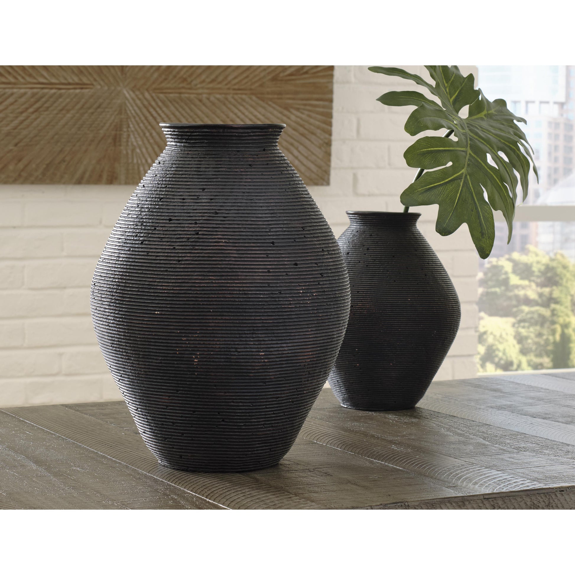 Signature Design by Ashley Hannela A2000511 Vase | American Furniture of Slidell
