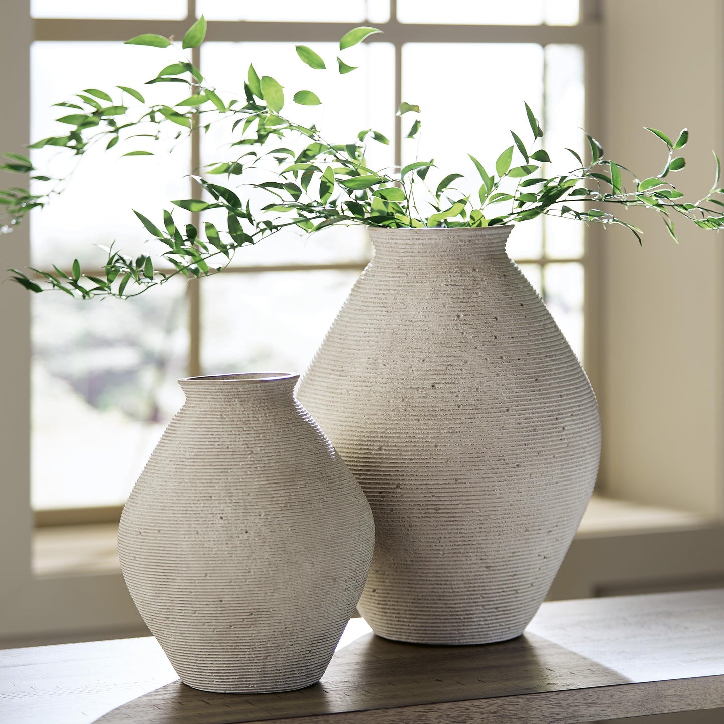 Signature Design by Ashley Home Decor Vases & Bowls A2000514 IMAGE 3