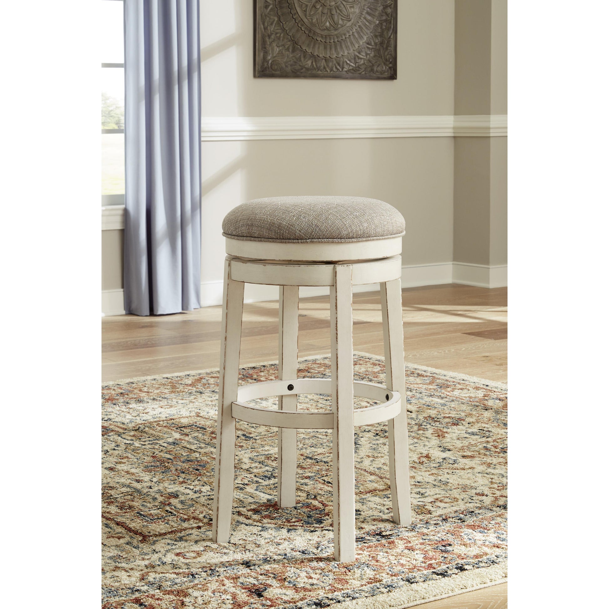 Signature Design by Ashley Realyn Pub Height Stool D743-030 IMAGE 3
