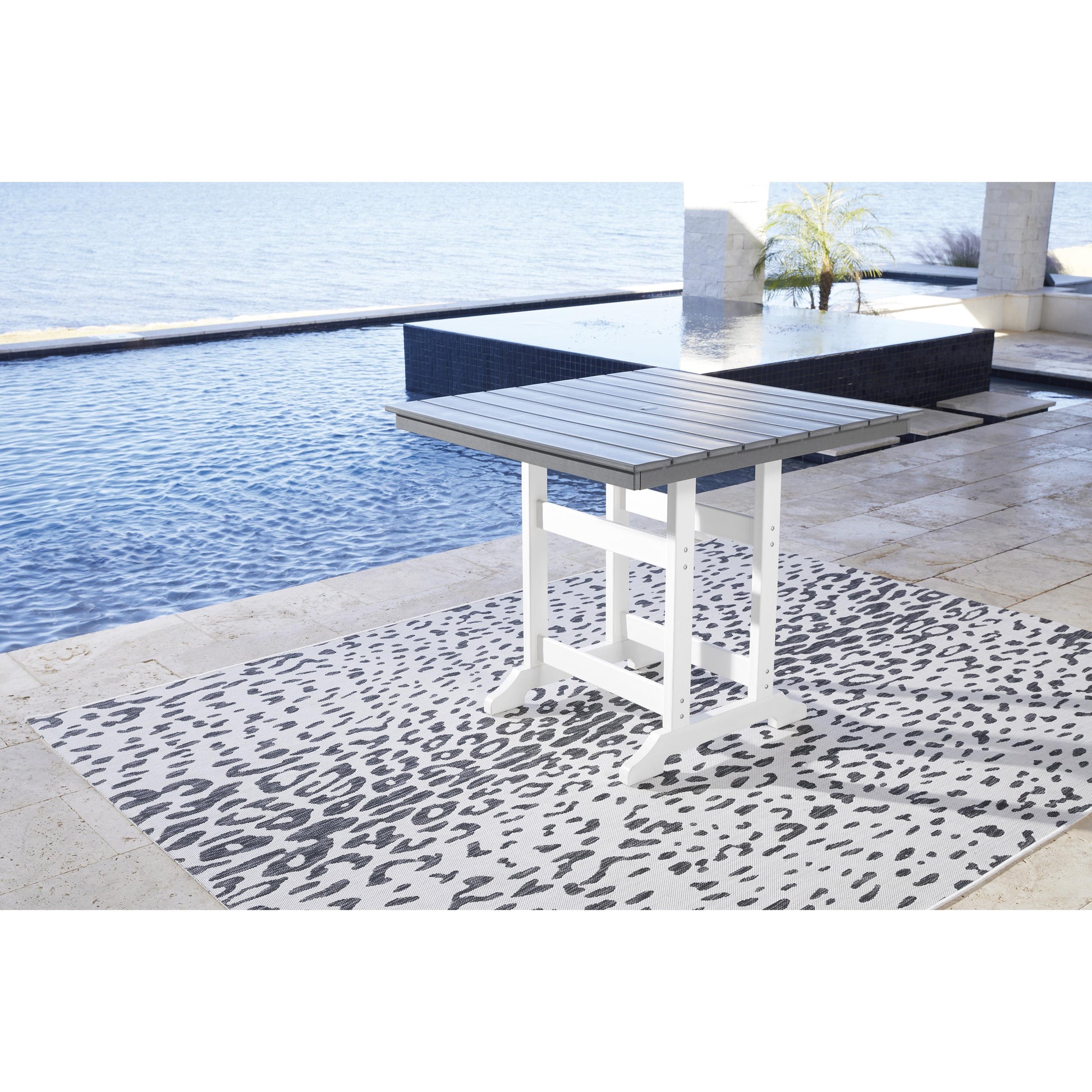 Signature Design by Ashley Outdoor Tables Counter Height Tables P210-632 IMAGE 4