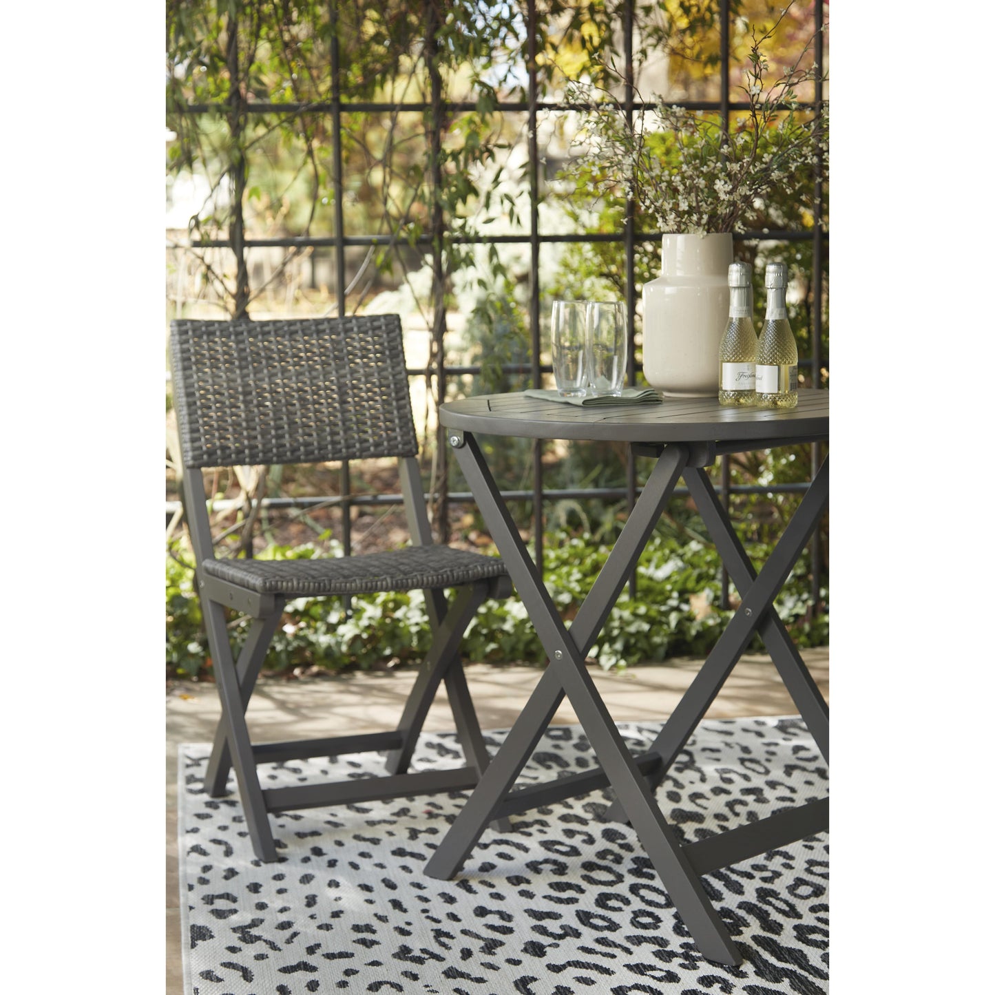 Signature Design by Ashley Outdoor Dining Sets 3-Piece P201-050 IMAGE 8