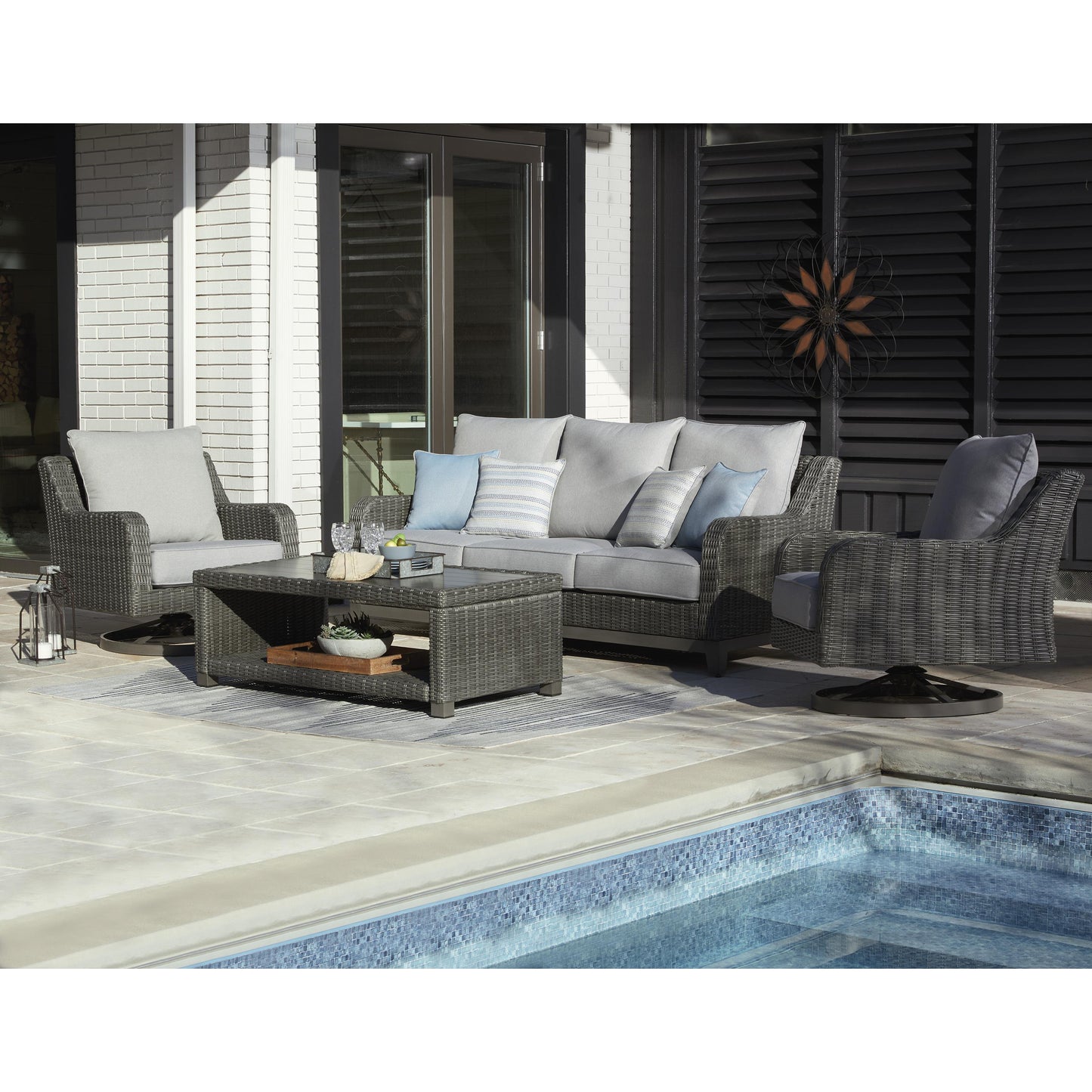 Signature Design by Ashley Outdoor Seating Lounge Chairs P518-821 IMAGE 8