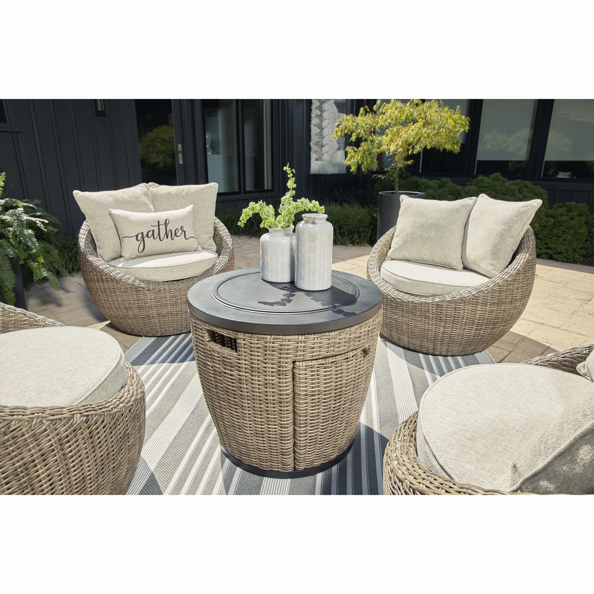 Signature Design by Ashley Danson P505-821 Swivel Lounge with Cushion | American Furniture of Slidell