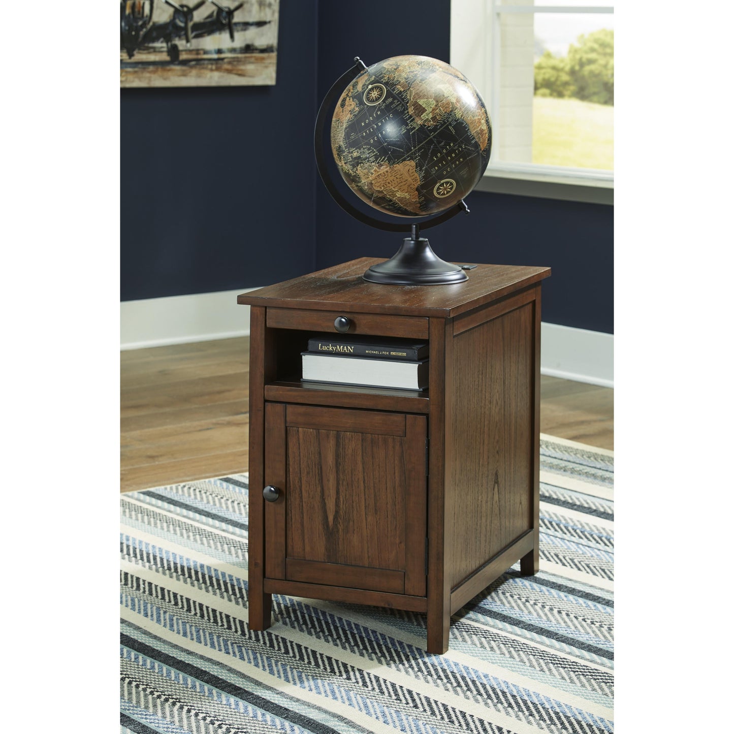 Signature Design by Ashley Treytown T300-117 Chair Side End Table | American Furniture of Slidell
