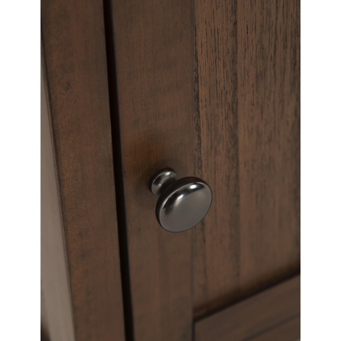 Signature Design by Ashley Treytown T300-117 Chair Side End Table | American Furniture of Slidell