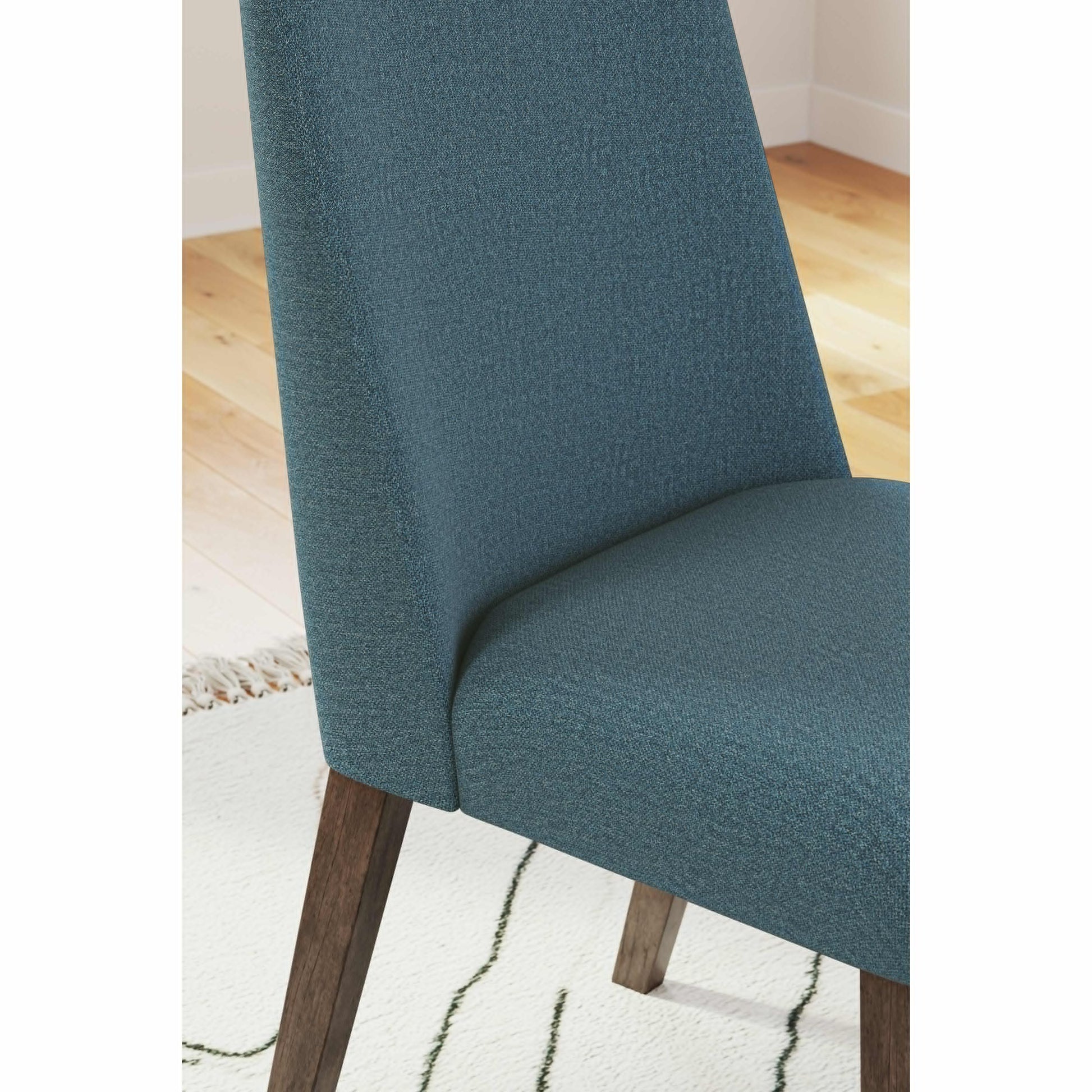Signature Design by Ashley Lyncott D615-03 Dining Upholstered Side Chair | American Furniture of Slidell