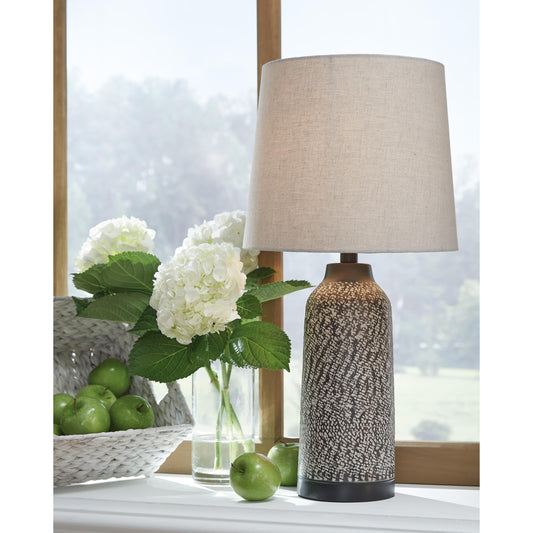  Signature Design by Ashley Lanson L204454 Metal Table Lamp IMAGE 2