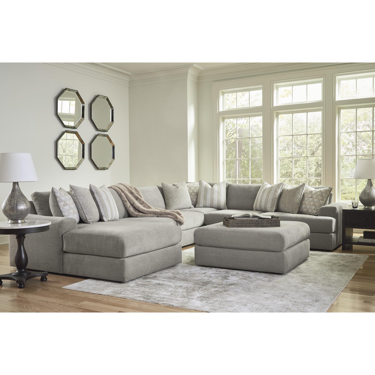 Signature Design by Ashley Avaliyah Fabric Ottoman 5810308 IMAGE 7