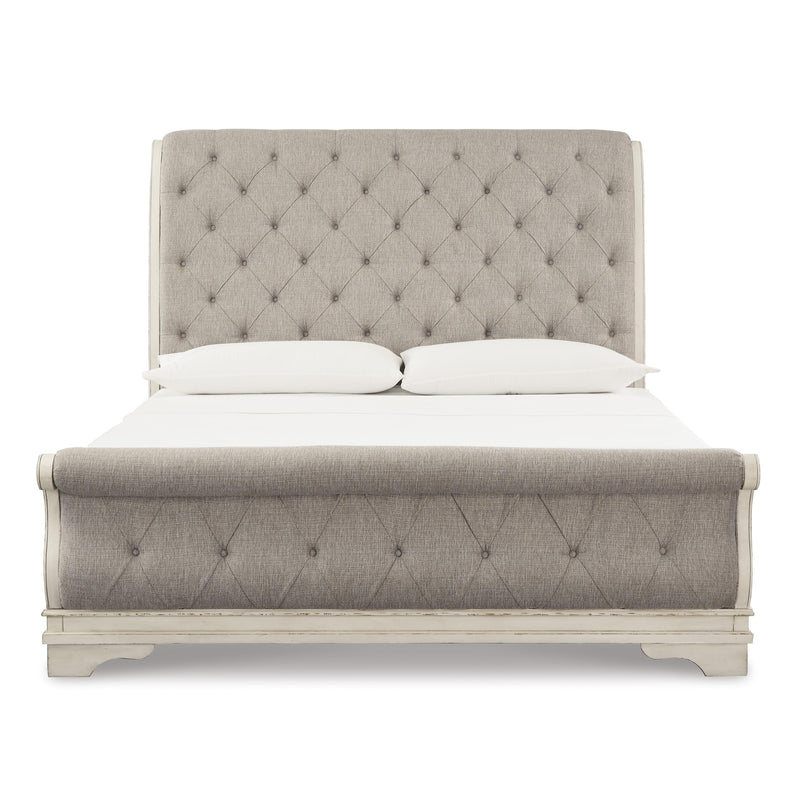 Signature Design by Ashley Realyn King Upholstered Sleigh Bed B743-78/B743-76/B743-99 IMAGE 2