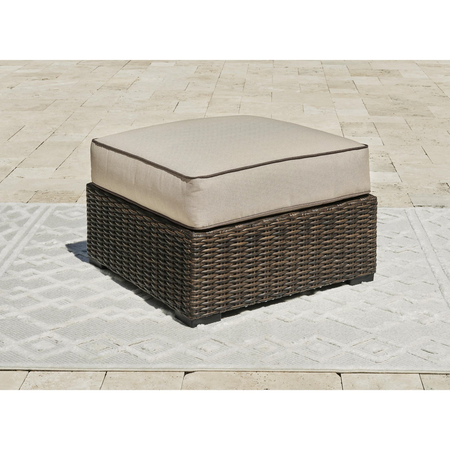 Signature Design by Ashley Outdoor Seating Ottomans P784-814 IMAGE 4