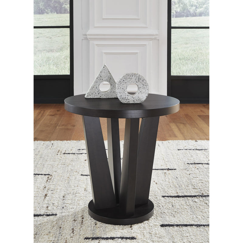 Signature Design by Ashley Chasinfield End Table T458-6 IMAGE 5