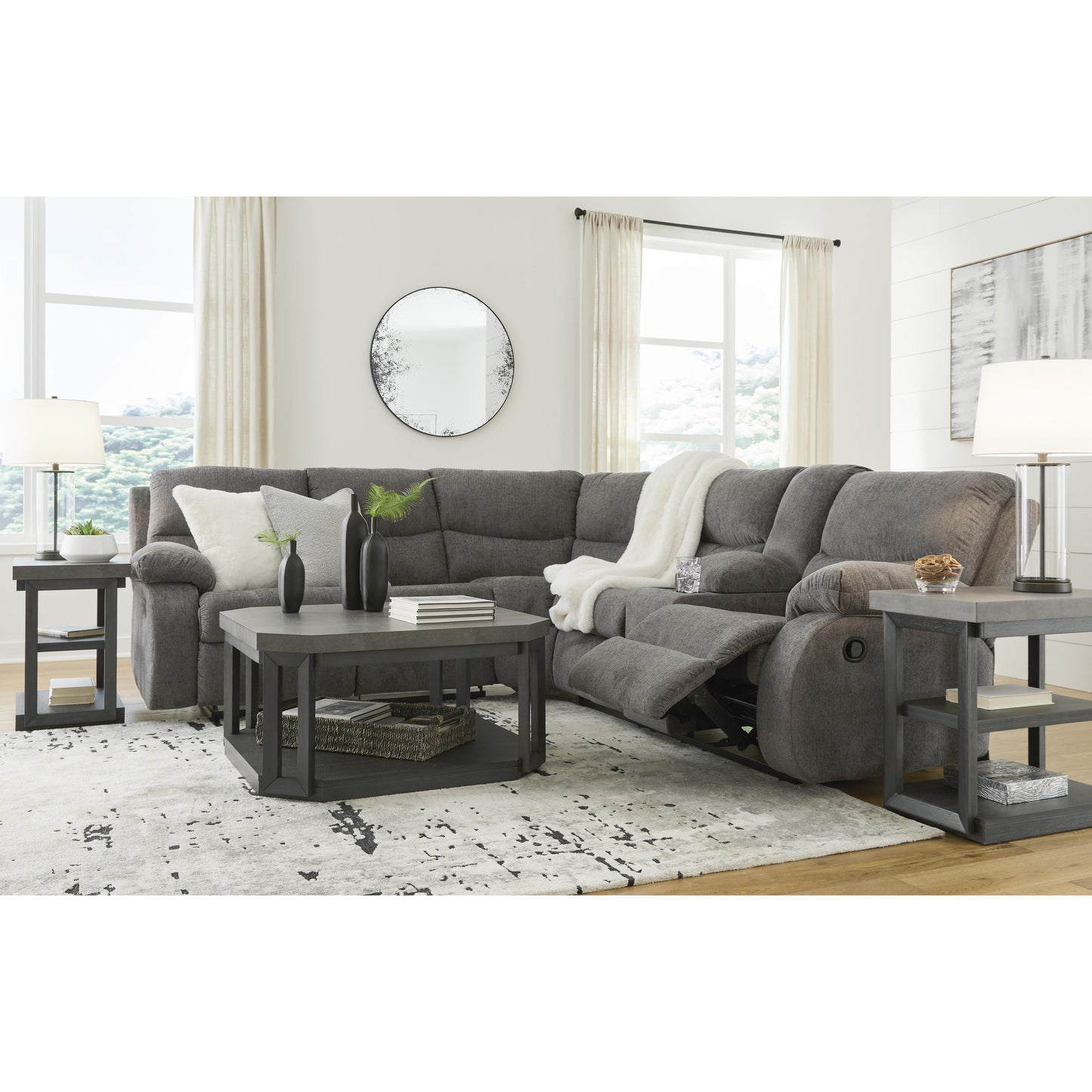 Signature Design by Ashley Museum 2 pc Sectional 8180748/8180749 IMAGE 4