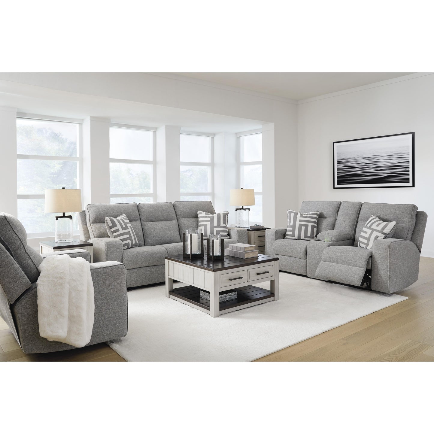 Signature Design by Ashley Biscoe Power Reclining Fabric Sofa 9050315 IMAGE 12