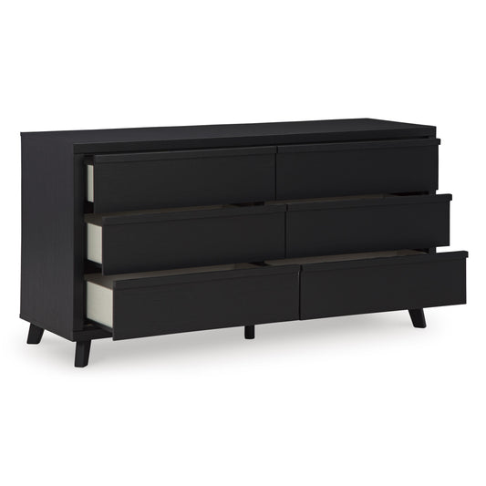 Signature Design by Ashley Danziar B1013-231 Six Drawer Dresser IMAGE 2