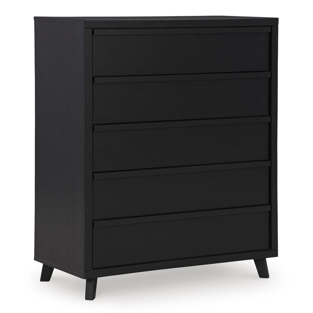 Signature Design by Ashley Danziar B1013-345 Five Drawer Wide Chest IMAGE 1