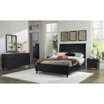  Signature Design by Ashley Danziar B1013B2 Queen Panel Bed IMAGE 6