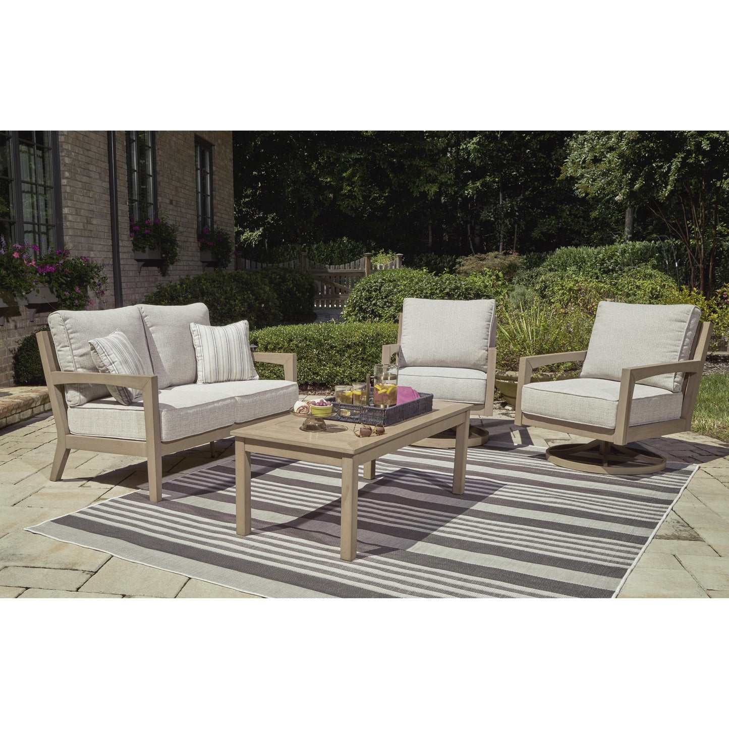 Signature Design by Ashley Outdoor Seating Loveseats P560-835 IMAGE 7