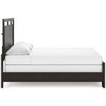  Signature Design by Ashley Covetown B441B8 King Panel Bed IMAGE 3