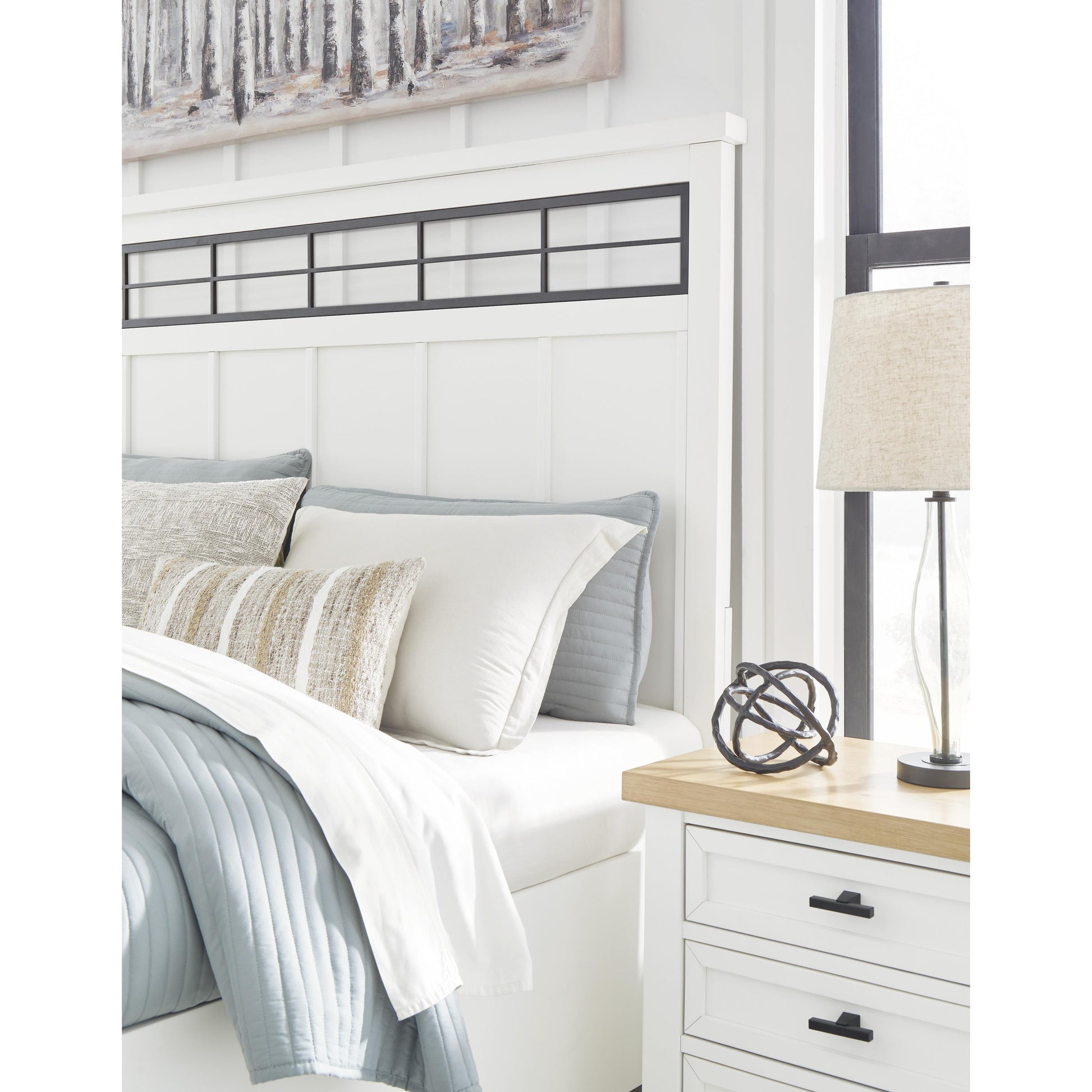 Signature Design by Ashley Ashbryn Queen Panel Bed with Storage B844-57/B844-54S/B844-97 IMAGE 2