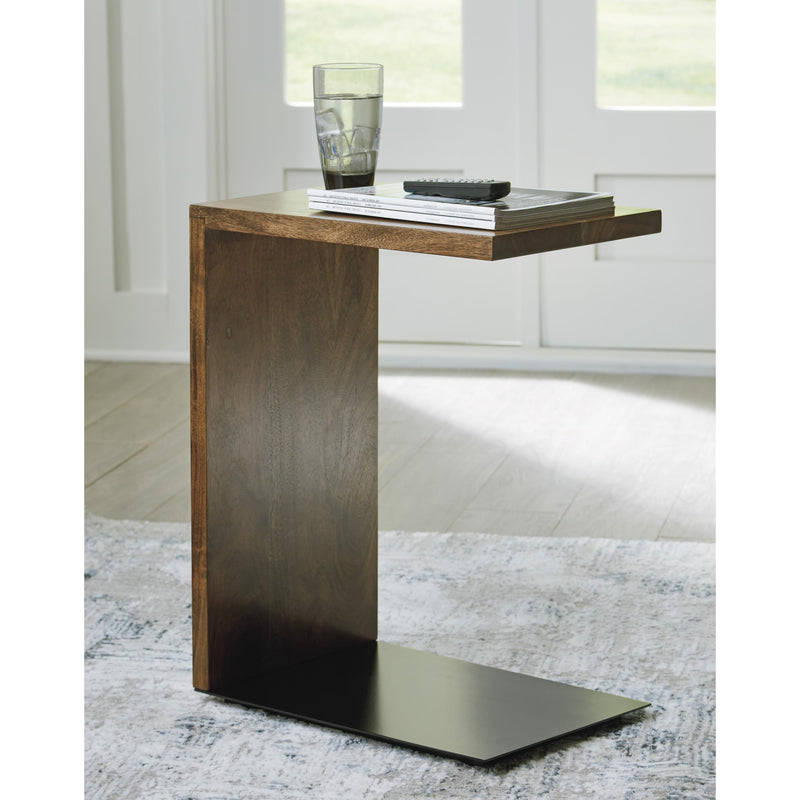 Signature Design by Ashley Occasional Tables Accent Tables A4000618 IMAGE 5