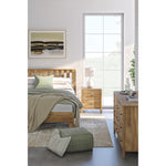  Signature Design by Ashley Bermacy EB1760B2 Queen Platform Panel Bed IMAGE 7