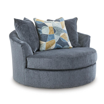 Benchcraft Maxon Place 3300321 Oversized Swivel Accent Chair IMAGE 1