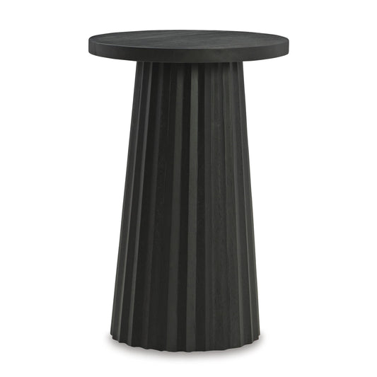 Signature Design by Ashley Ceilby A4000603 Accent Table IMAGE 1