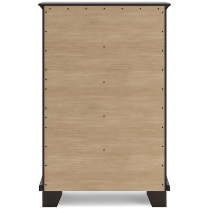 Signature Design by Ashley Covetown B441-46 Five Drawer Chest IMAGE 5