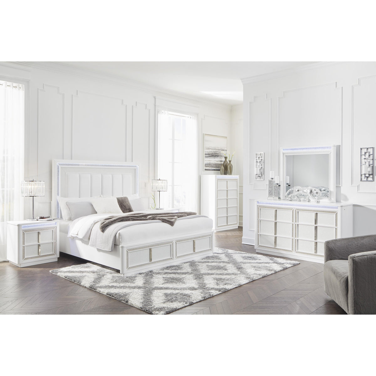  Signature Design by Ashley Chalanna B822B1 Dresser and Mirror IMAGE 5