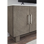 Signature Design by Ashley Loyaska W854-68 Extra Large TV Stand IMAGE 9