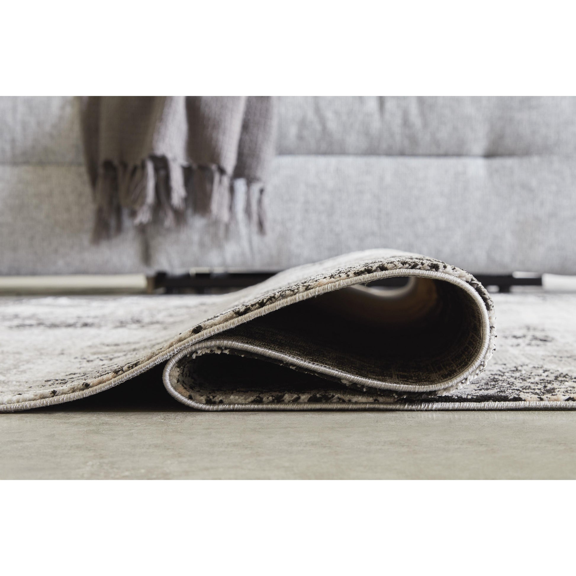 Signature Design by Ashley Langwell R406782 Medium Rug IMAGE 4