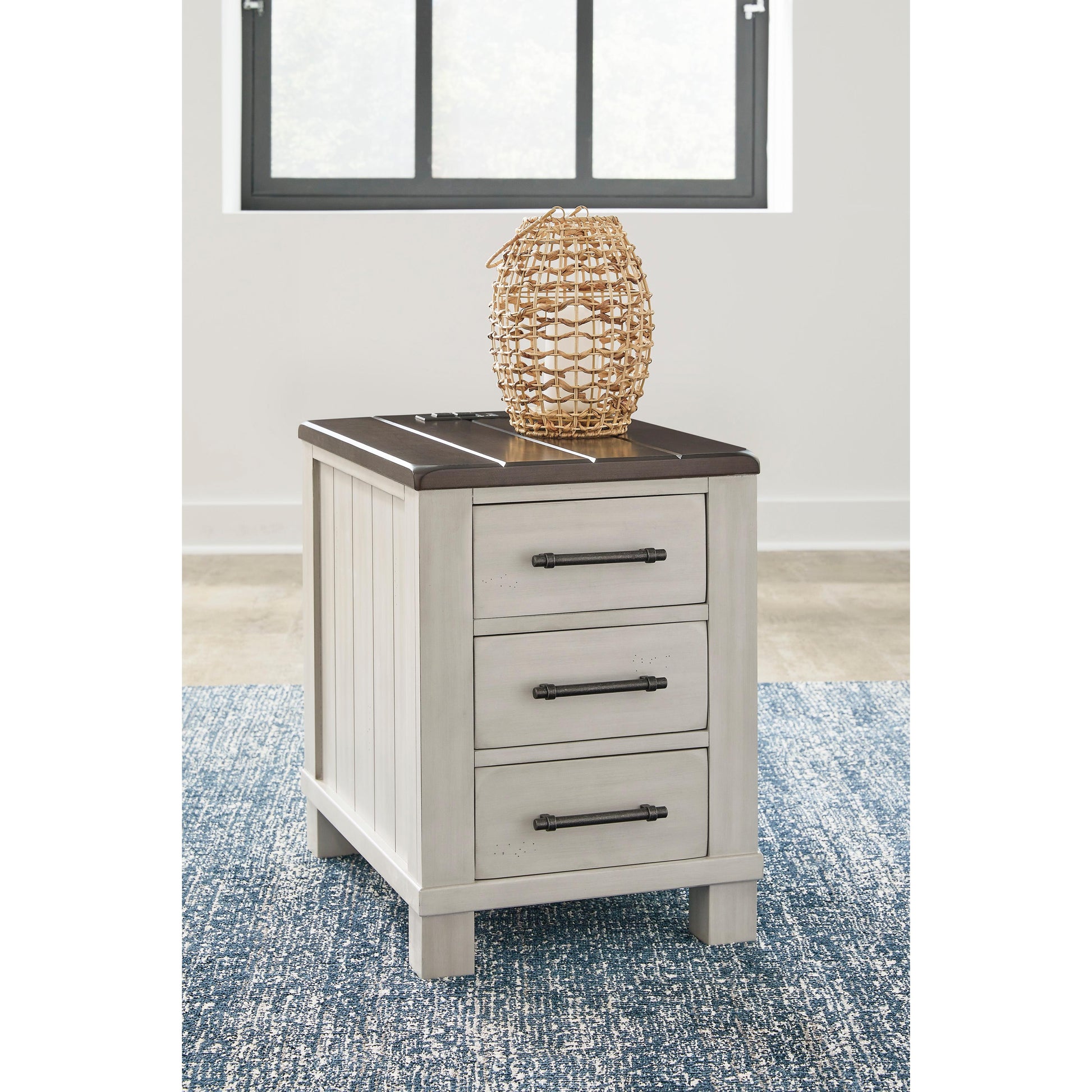 Signature Design by Ashley Darborn T796T1 Lift-top Coffee Table and 2 Chairside End Tables IMAGE 5