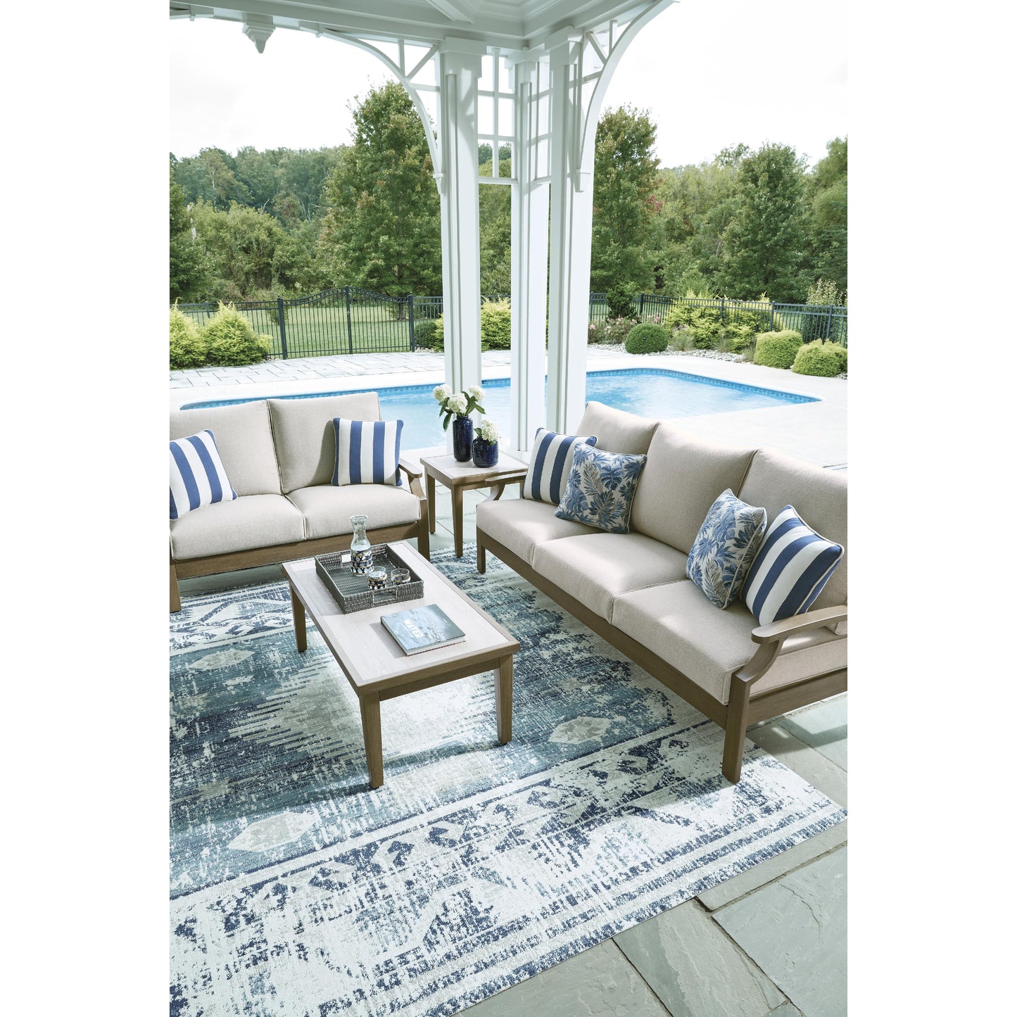 Signature Design by Ashley Rainier Ranch P701-838 Sofa with Cushion IMAGE 12