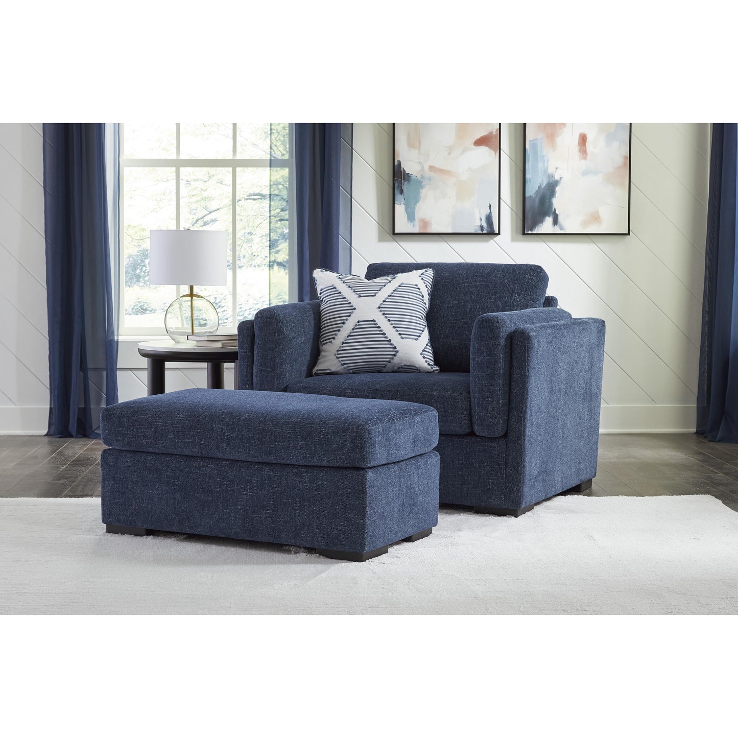 Benchcraft Evansley 54502U1 Oversized Chair and Ottoman IMAGE 2
