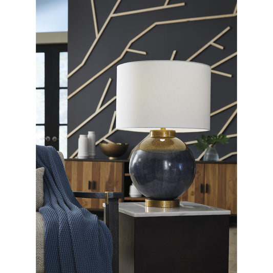 Signature Design by Ashley Adara L207564 Metal Table Lamp IMAGE 2