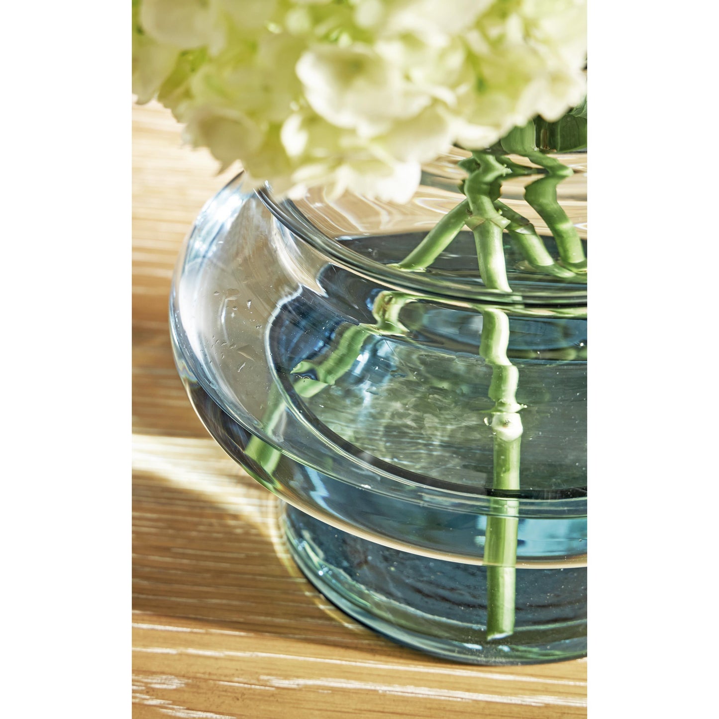  Signature Design by Ashley Vallmen A2000799 Vase IMAGE 4