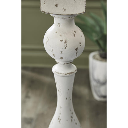  Signature Design by Ashley Madsbrook L235921 Poly Floor Lamp IMAGE 3
