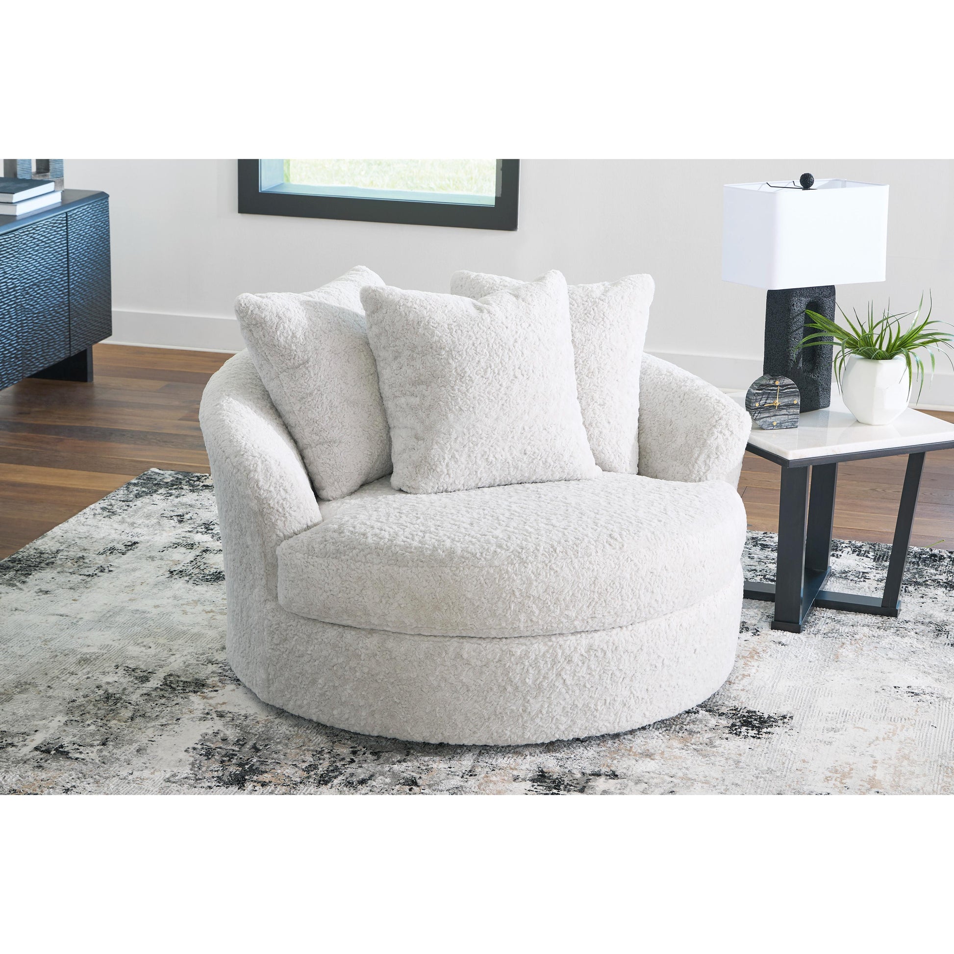 Signature Design by Ashley Cuddle Plush PC5910621 Oversized Swivel Accent Chair IMAGE 4