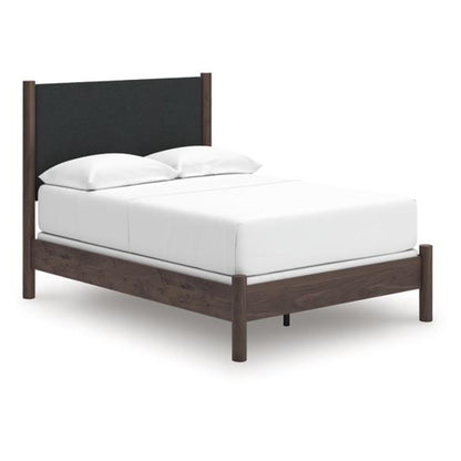  Signature Design by Ashley Pamytta PCB2614B22 Full Upholstered Panel Bed IMAGE 1