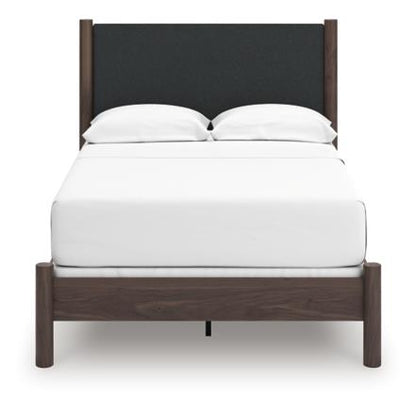  Signature Design by Ashley Pamytta PCB2614B22 Full Upholstered Panel Bed IMAGE 3