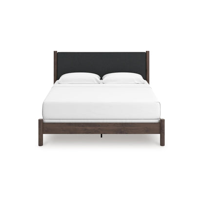  Signature Design by Ashley Pamytta PCB2614B29 King Upholstered Panel Bed IMAGE 3