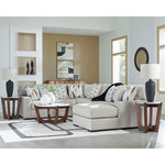 Benchcraft Laurelgrove 75105S2 4 pc Sectional with Chaise IMAGE 3