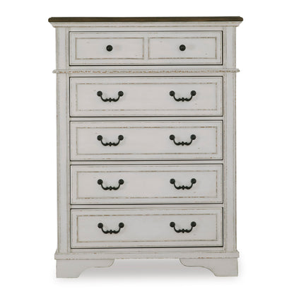 Signature Design by Ashley Blendon B747-46 Five Drawer Chest IMAGE 3