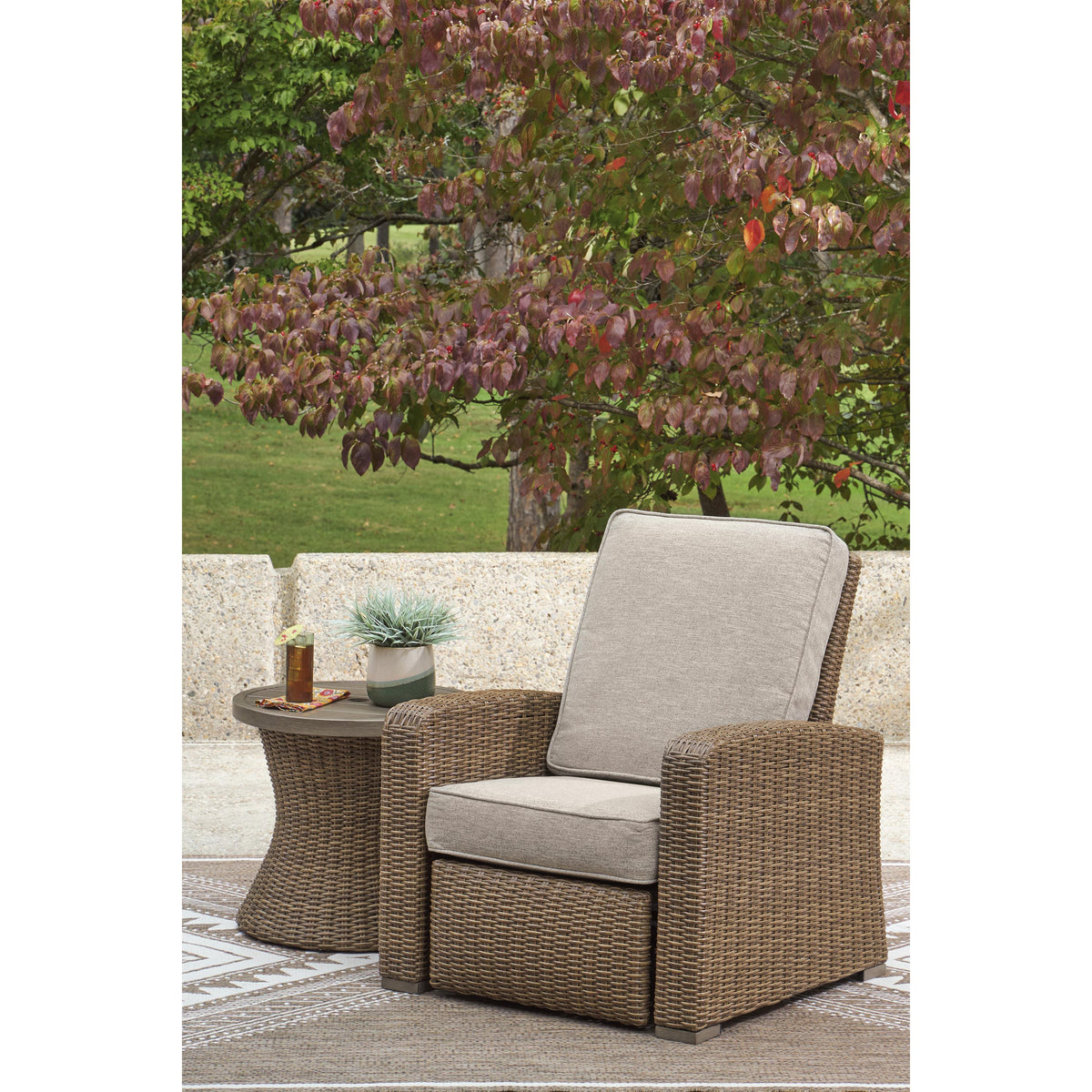  Signature Design by Ashley Laguna Heights PCP790-825 Recliner IMAGE 11