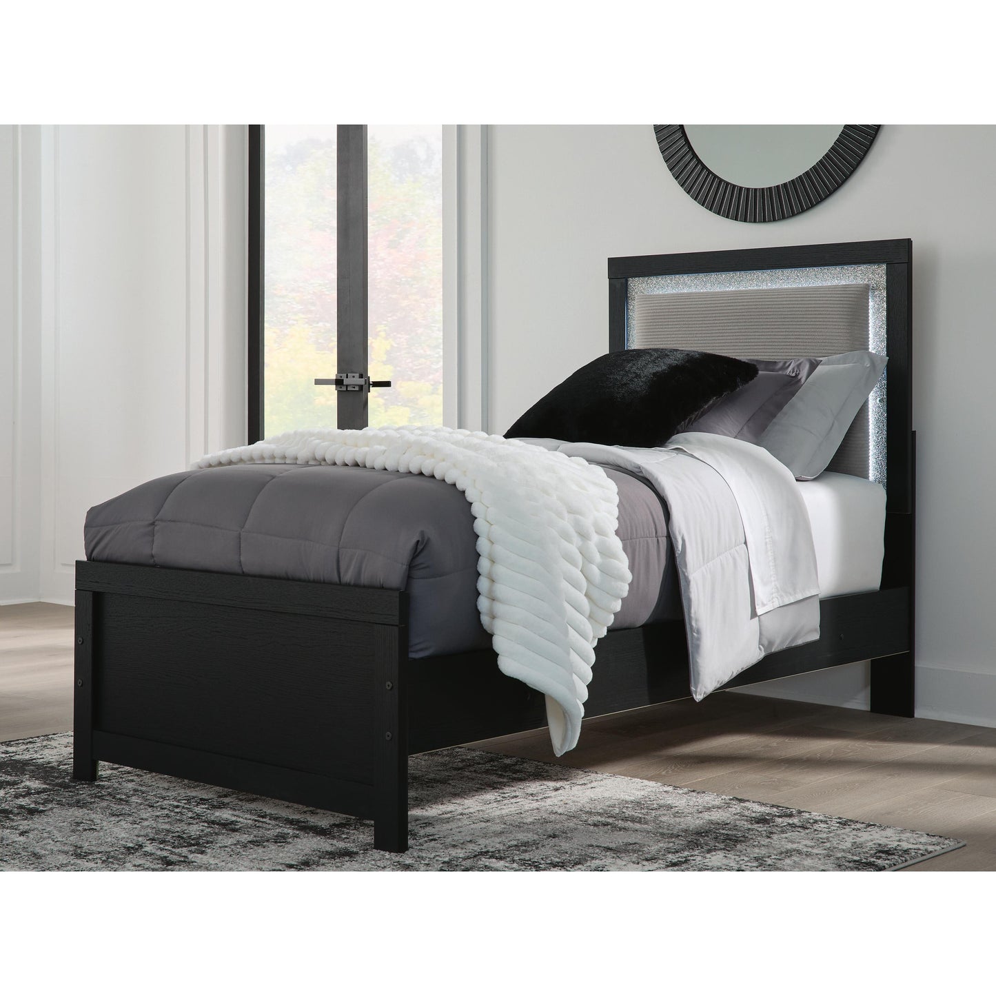  Signature Design by Ashley Maeling Twin Upholstered Panel Bed PCB1115-52/PCB1115-53/PCB1115-83 IMAGE 5