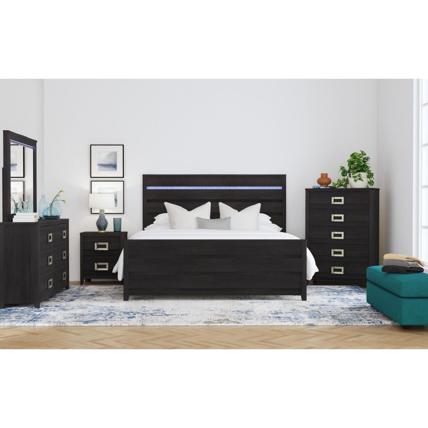  Elements International Tobias B-15990-8-CH 5-Drawer Chest IMAGE 3
