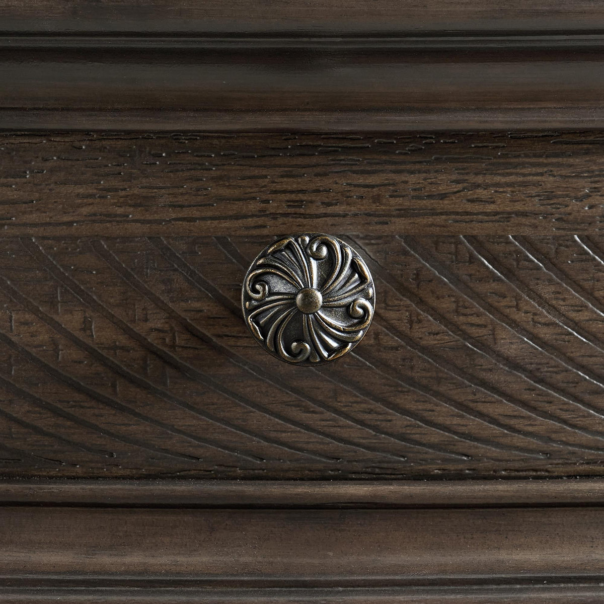  Elements International Brunswick B-13070-5-DR 7-Drawer Dresser IMAGE 10