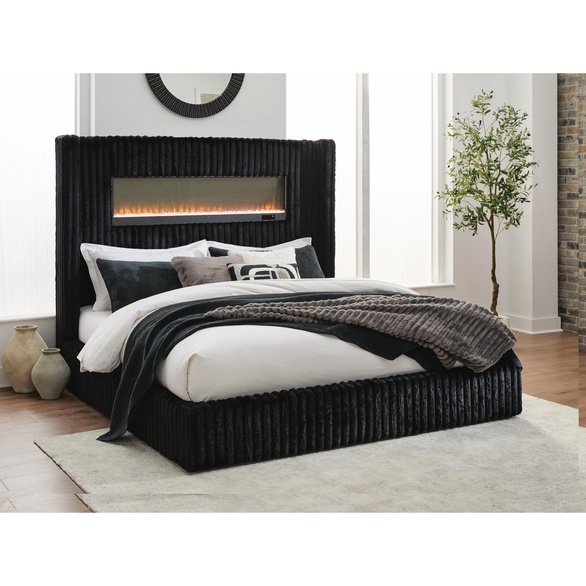  Signature Design by Ashley Tayleena PCB620B1 Queen Upholstered Bed IMAGE 5
