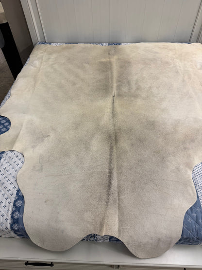Authentic Cowhide Rug | Sunshine Cowhides #48296 Large