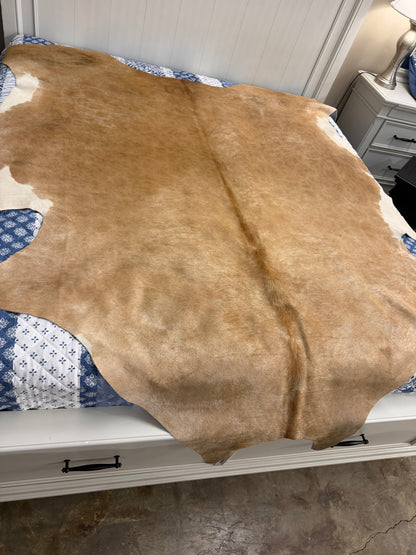Authentic Cowhide Rug | Sunshine Cowhides #50412 Large